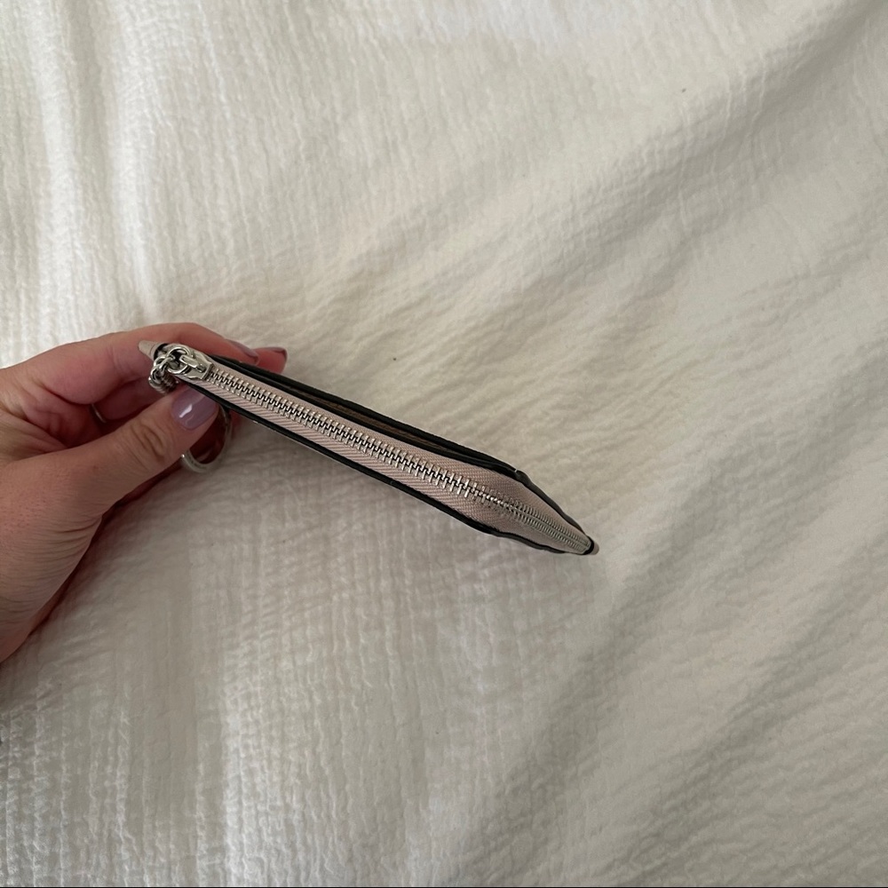 KATE SPADE WALLET - Picture 3 of 3